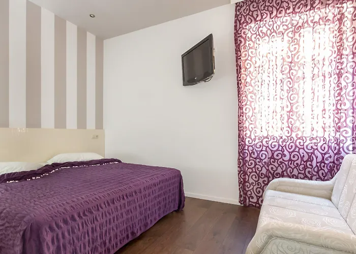 Aspalathos Bed & Breakfast Split