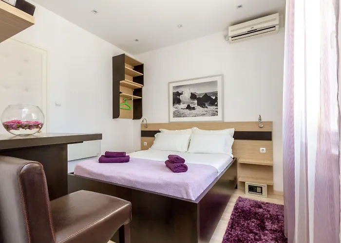 Bed & Breakfast Aspalathos 3*