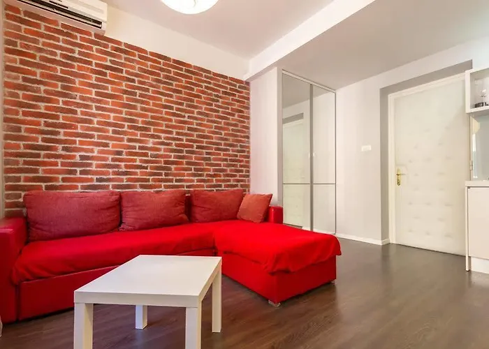 Aspalathos Bed & Breakfast 3*