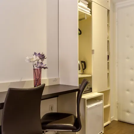 Couette-café Aspalathos 3*