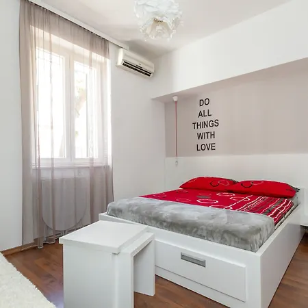 Aspalathos 스플리트