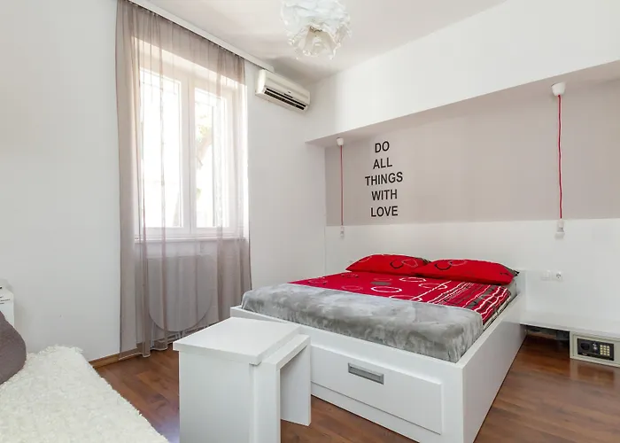 阿斯帕拉陶斯公寓酒店 斯普利特