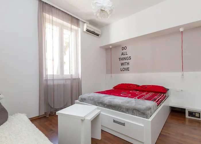 Aspalathos ספליט