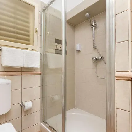 Bed & Breakfast Aspalathos 3*