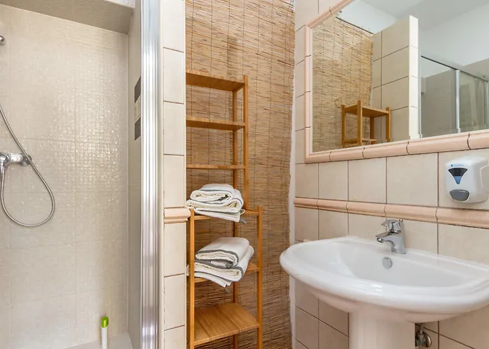 Bed & Breakfast Aspalathos